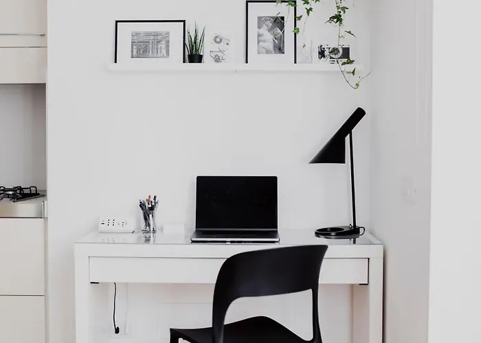Apartment Photographer's House *
