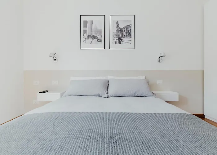 Photographer's House Apartment *